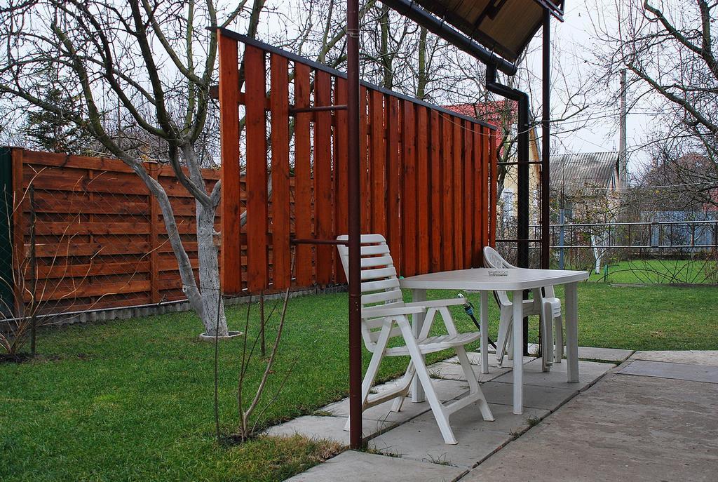 House In Bohatyrska Street Kiev Exterior foto